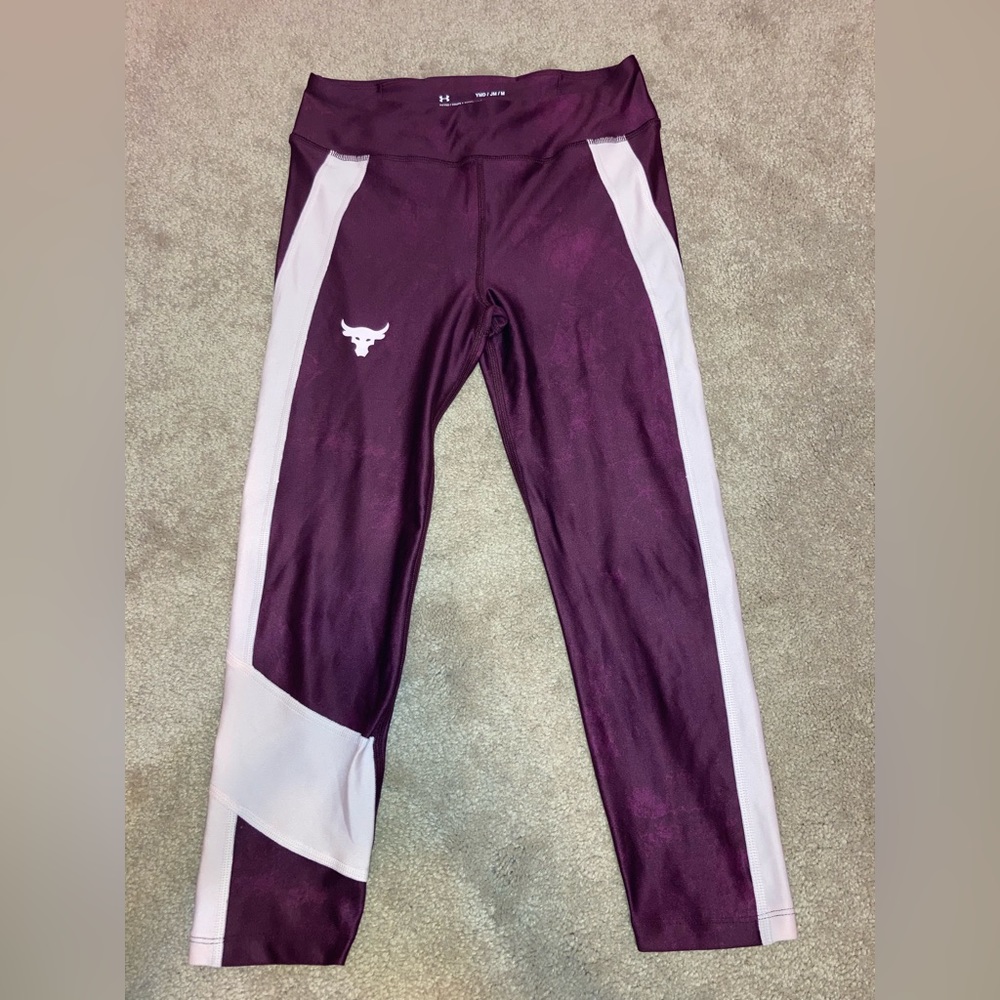 Girls Under Armour leggings YM  Red Fitted HeatGear Project Rock Ankle Crop